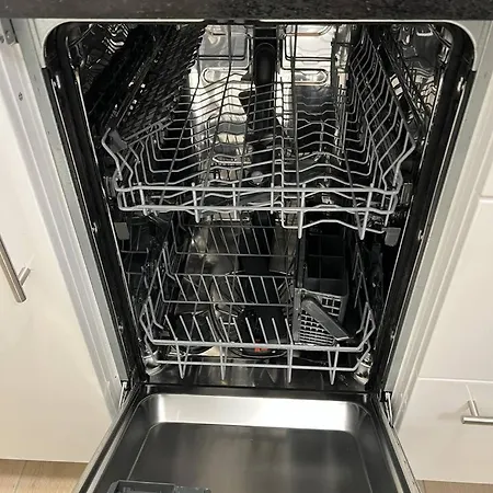 Center In The Heart Of Berta - Self Checkin Апартаменты *