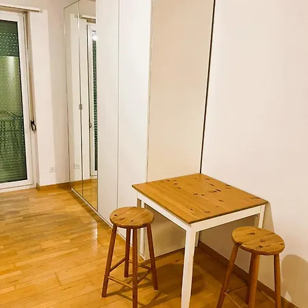 Center In The Heart Of Berta Zurich