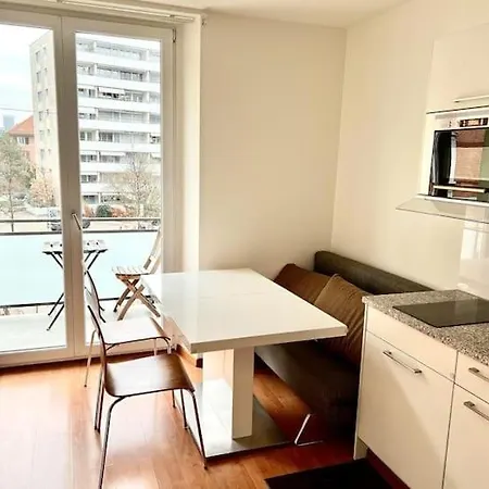 Center In The Heart Of Berta - Self Checkin Ζυρίχη